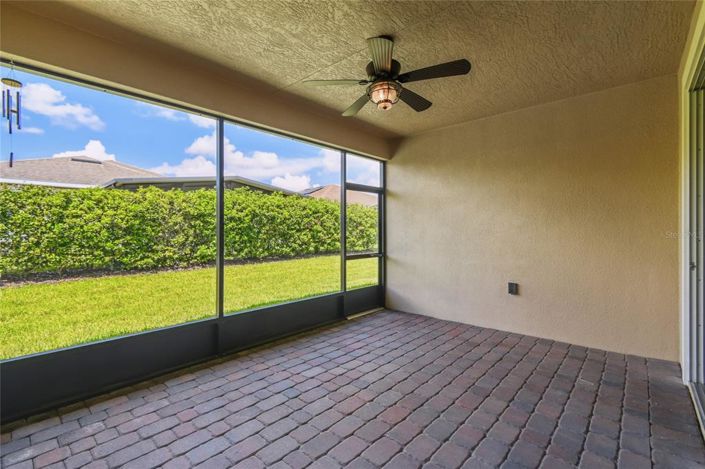 Image No.50-2 Bed Property for sale