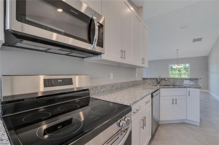 Image No.10-4 Bed Property for sale