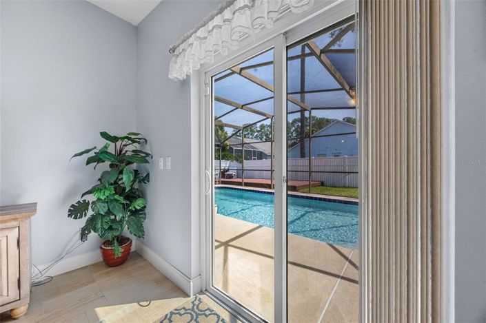 Image No.21-3 Bed House for sale