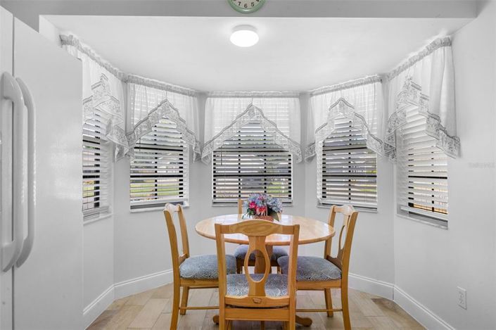 Image No.9-3 Bed House for sale