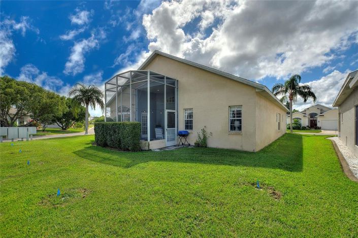 Image No.32-2 Bed House for sale