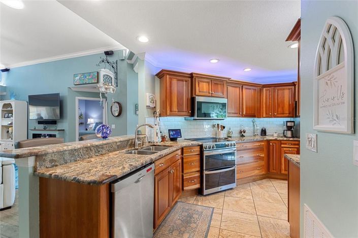 Image No.16-2 Bed House for sale