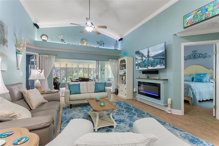 Image No.8-2 Bed Property for sale