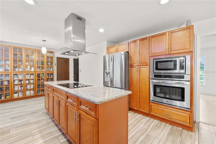 Image No.13-4 Bed Property for sale