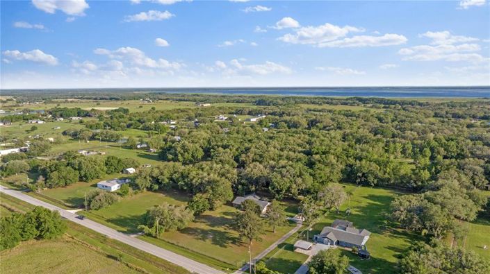 Image No.2-4 Bed Property for sale