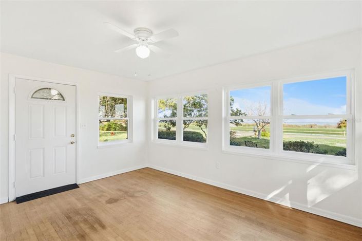 Image No.4-2 Bed Property for sale