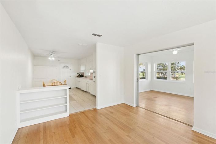 Image No.5-2 Bed Property for sale