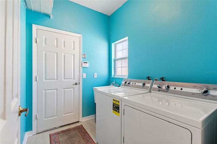 Image No.15-3 Bed House for sale