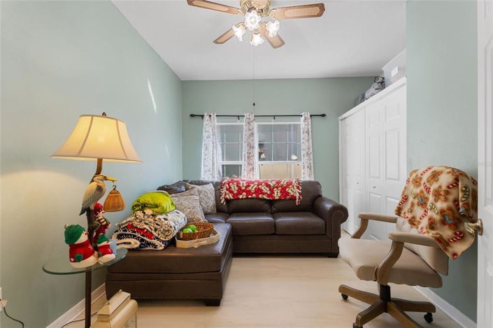 Image No.21-3 Bed Property for sale