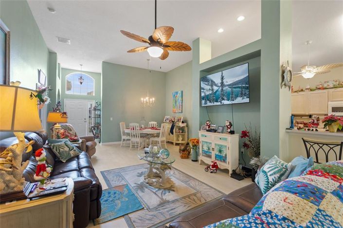 Image No.3-3 Bed Property for sale