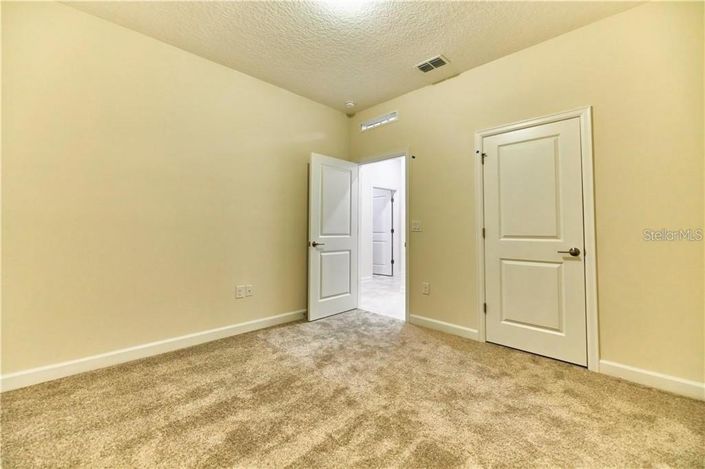 Image No.17-3 Bed House for sale