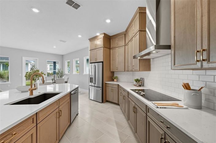 Image No.11-4 Bed Property for sale