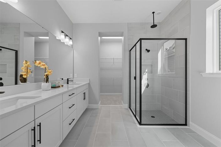 Image No.22-4 Bed Property for sale