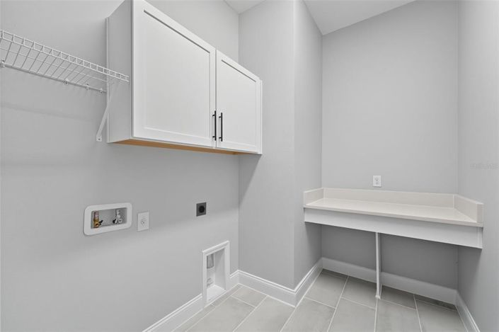 Image No.32-4 Bed Property for sale