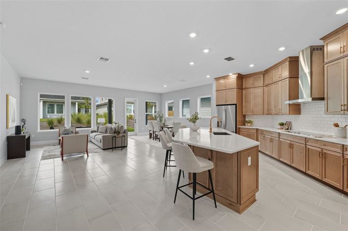 Image No.7-4 Bed Property for sale