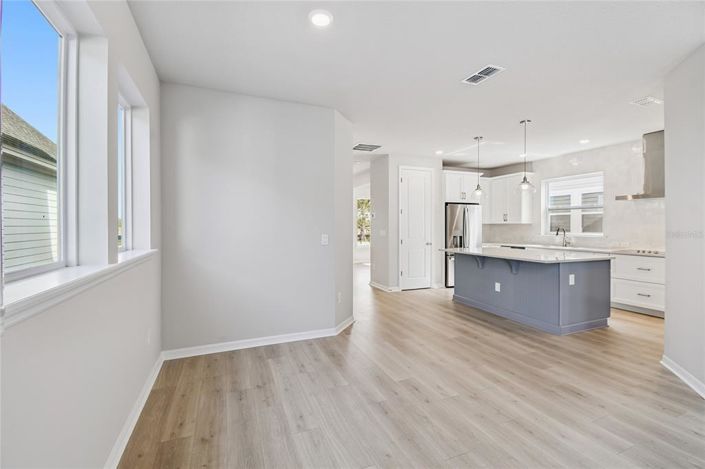 Image No.15-3 Bed Property for sale