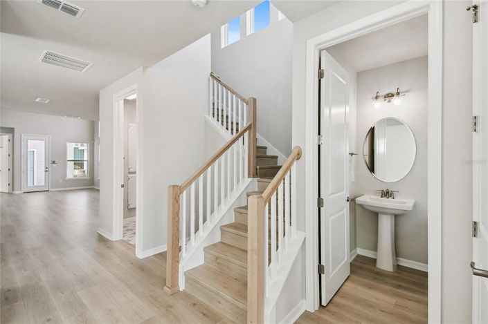 Image No.6-3 Bed Property for sale