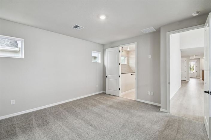 Image No.27-3 Bed Property for sale