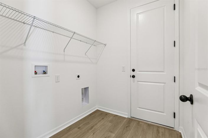 Image No.30-4 Bed Property for sale