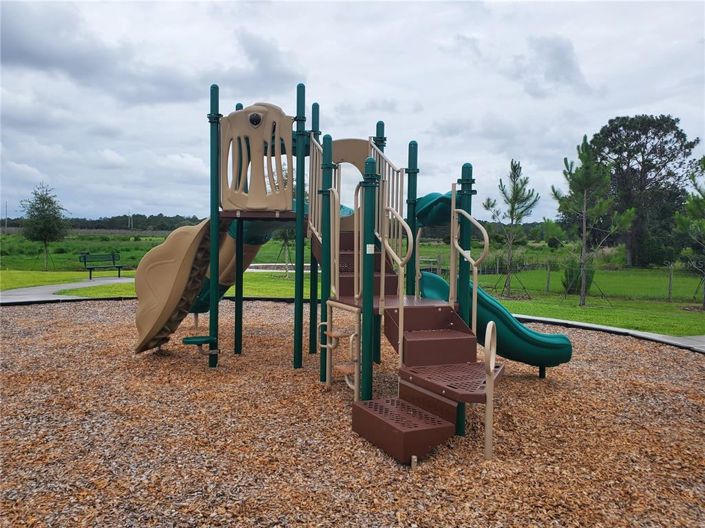 Image No.51-4 Bed Property for sale