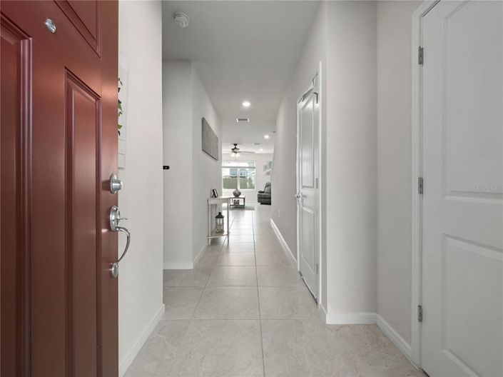 Image No.18-4 Bed House for sale