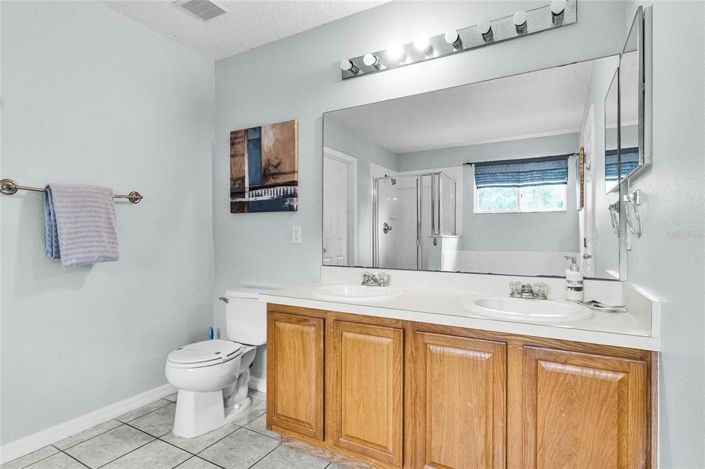 Image No.21-7 Bed Property for sale