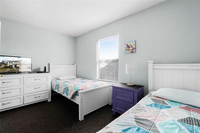 Image No.24-7 Bed Property for sale