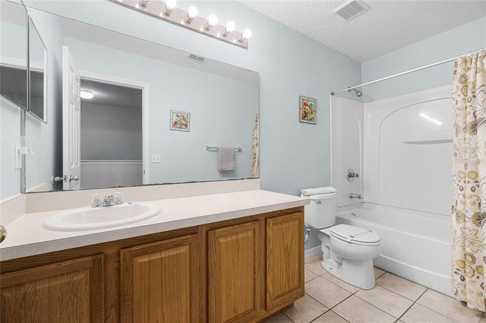 Image No.27-7 Bed Property for sale