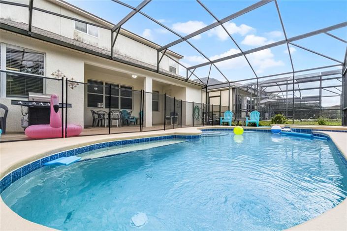 Image No.37-7 Bed Property for sale