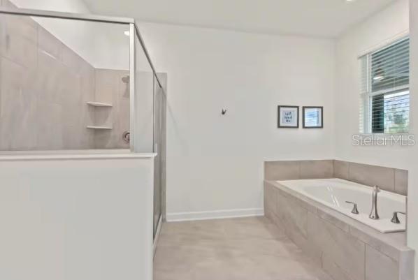 Image No.16-8 Bed House for sale