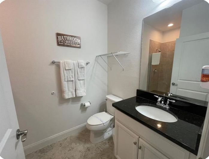 Image No.12-4 Bed Townhouse for sale