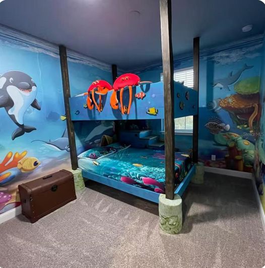 Image No.13-4 Bed Townhouse for sale