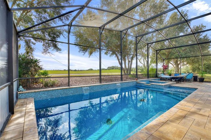 Image No.4-Propriété de 4 chambres à vendre à Davenport