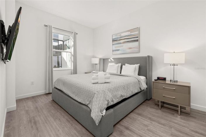 Image No.11-4 Bed Townhouse for sale