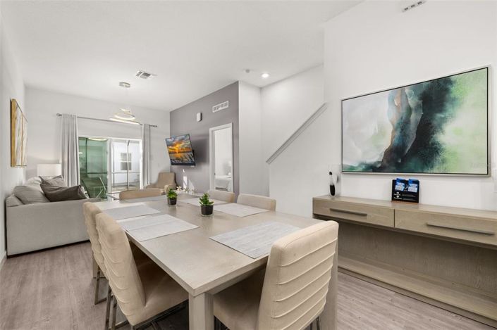 Image No.15-4 Bed Townhouse for sale