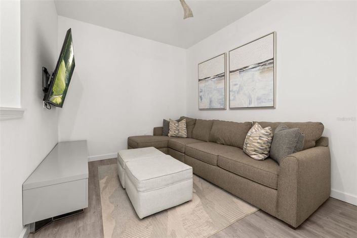 Image No.21-4 Bed Townhouse for sale