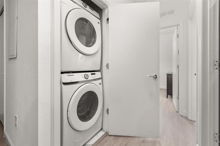 Image No.25-4 Bed Townhouse for sale