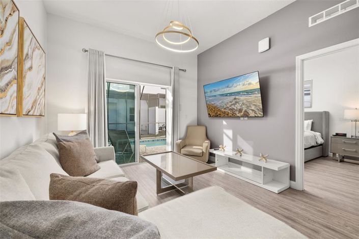 Image No.7-4 Bed Townhouse for sale