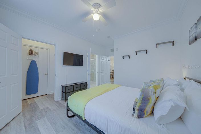 Image No.25-3 Bed Apartment for sale