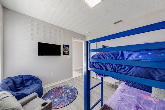 Image No.21-4 Bed House for sale