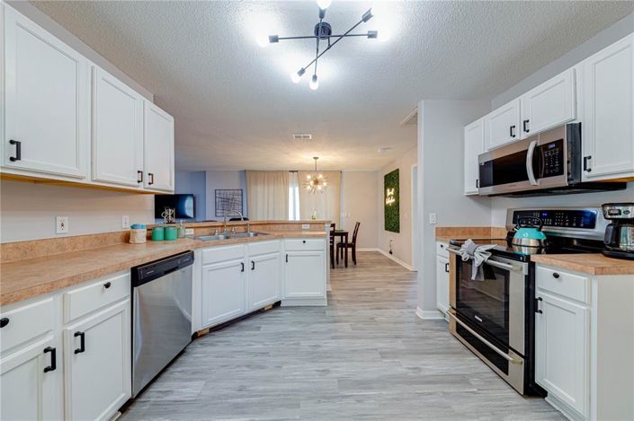 Image No.33-4 Bed House for sale