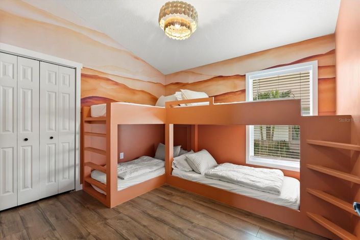 Image No.16-Propriété de 4 chambres à vendre à Davenport