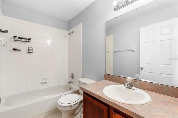 Image No.24-4 Bed House for sale