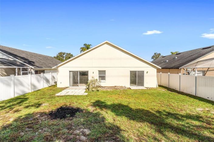 Image No.8-4 Bed House for sale