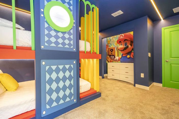 Image No.30-4 Bed Townhouse for sale