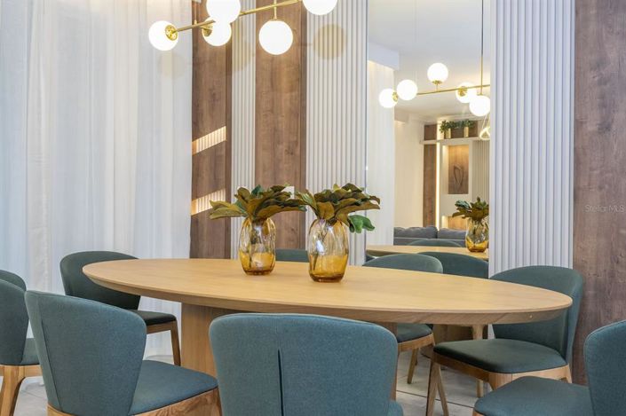 Image No.9-4 Bed Townhouse for sale