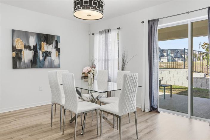 Image No.12-Propriété de 4 chambres à vendre à Davenport