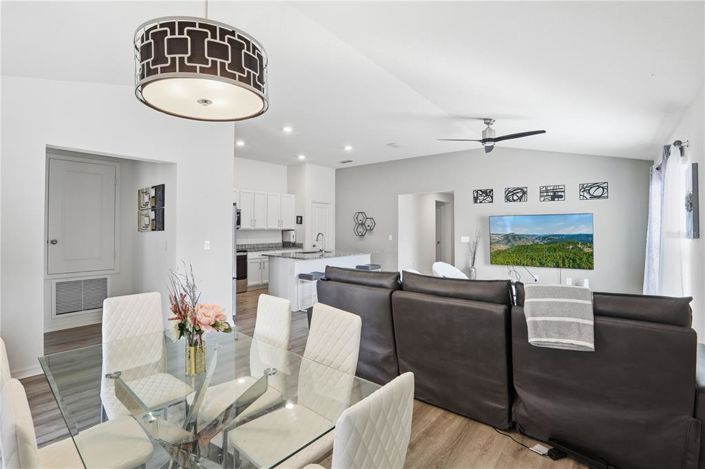 Image No.13-4 Bed House for sale