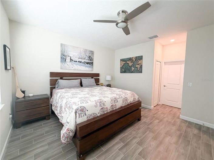 Image No.19-4 Bed House for sale