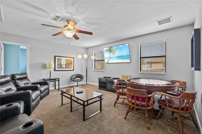 Image No.18-6 Bed House for sale